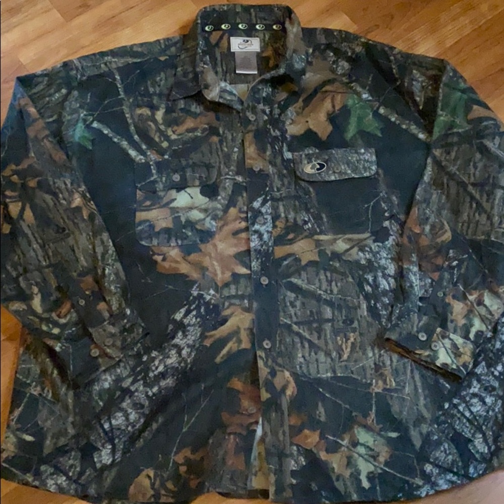 Gander Mountain Mossy Oak Shirt
